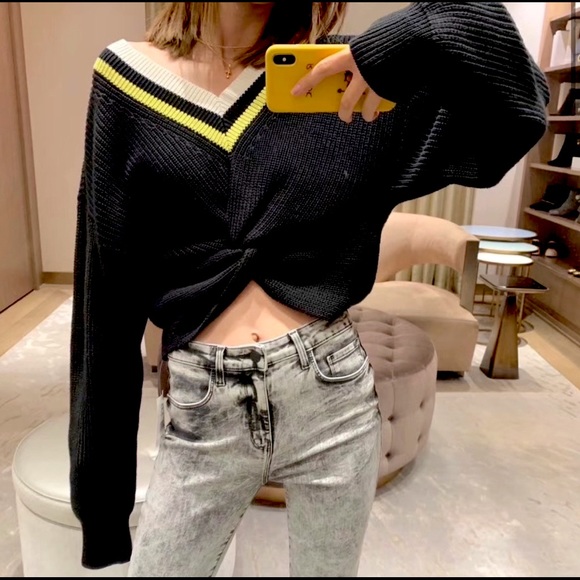 Alexander Wang Crop Knit Sweater - Picture 1 of 9